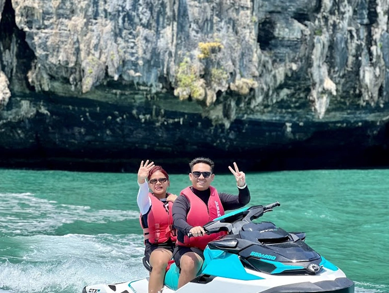 Jet Ski Adventure Advance