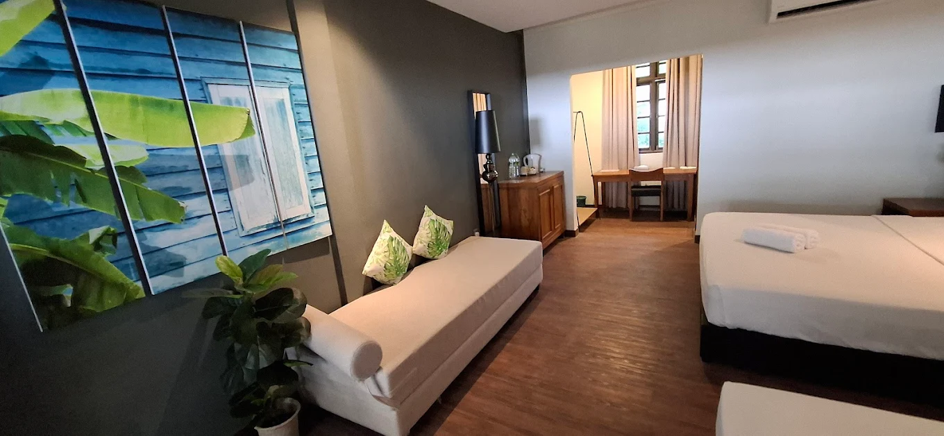 Arwana Resort