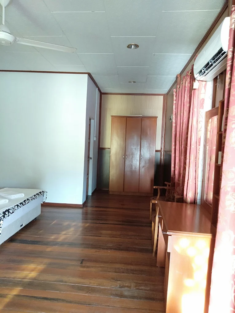 Mama Chalet