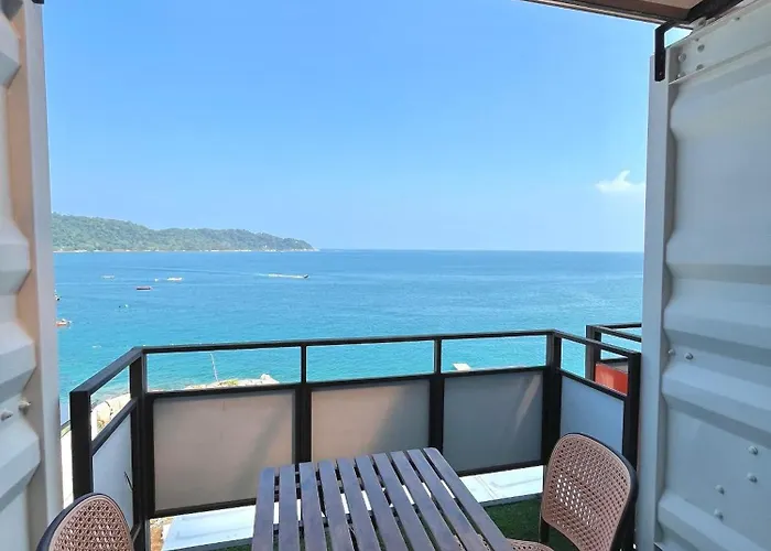 2D1N Famili Seaview