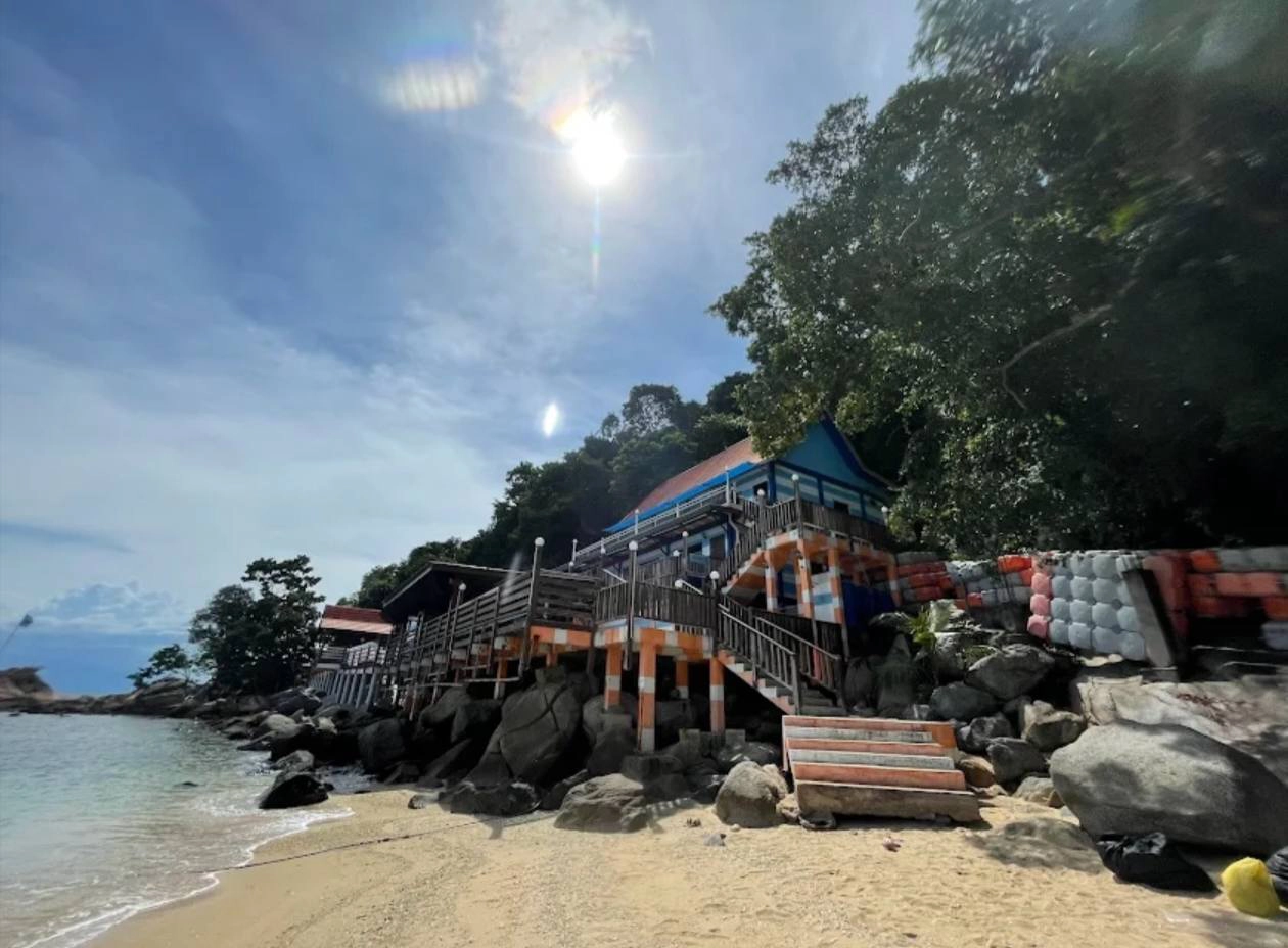 2D1N Famili Seaview