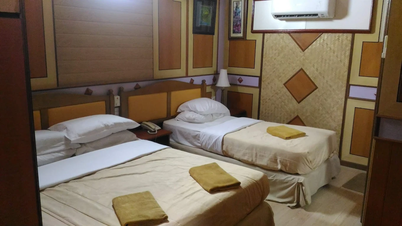 Shari-la Island Resort