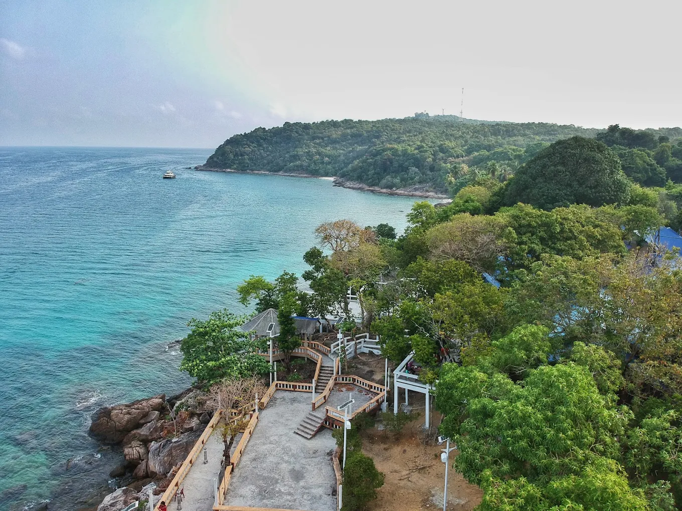 4D3N Shari-la Island Resort