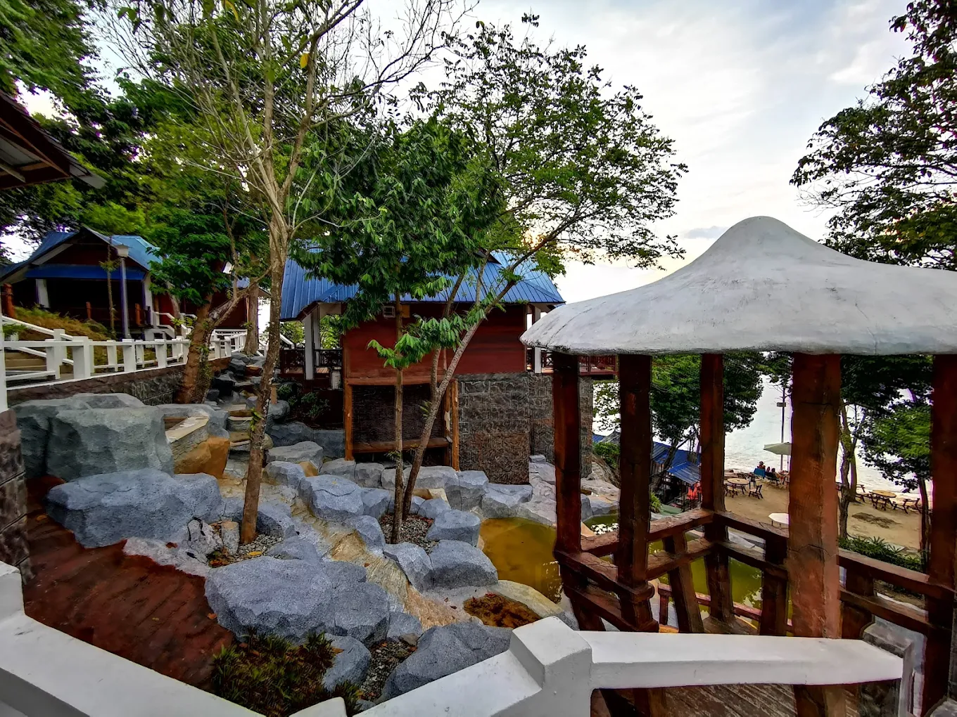 4D3N Shari-la Island Resort